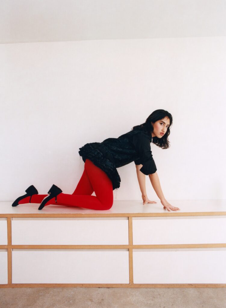 H.F_GRAZIA_01.24_03 ret