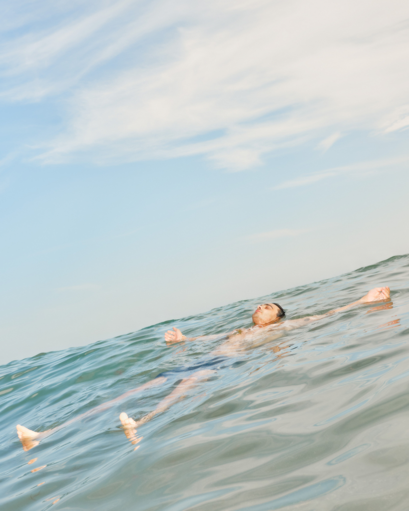 GQ_BLEUE_BURNHAM_0039