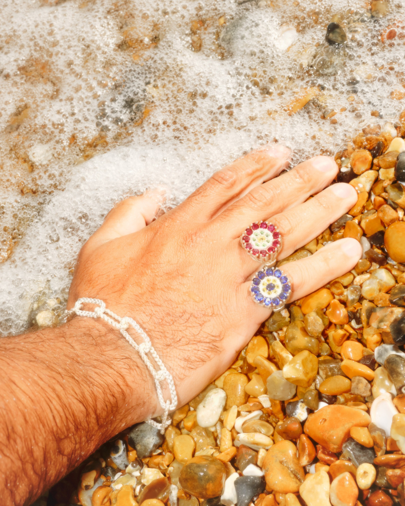 GQ_BLEUE_BURNHAM_0181