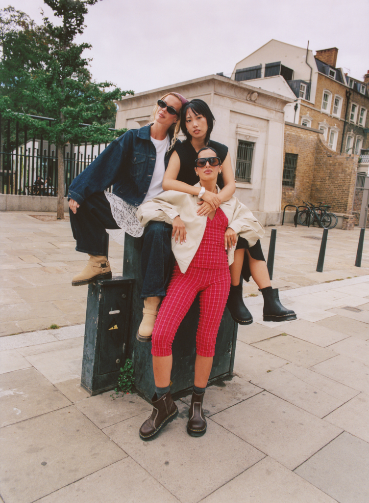 H.F_DR.MARTENS_09.25_12