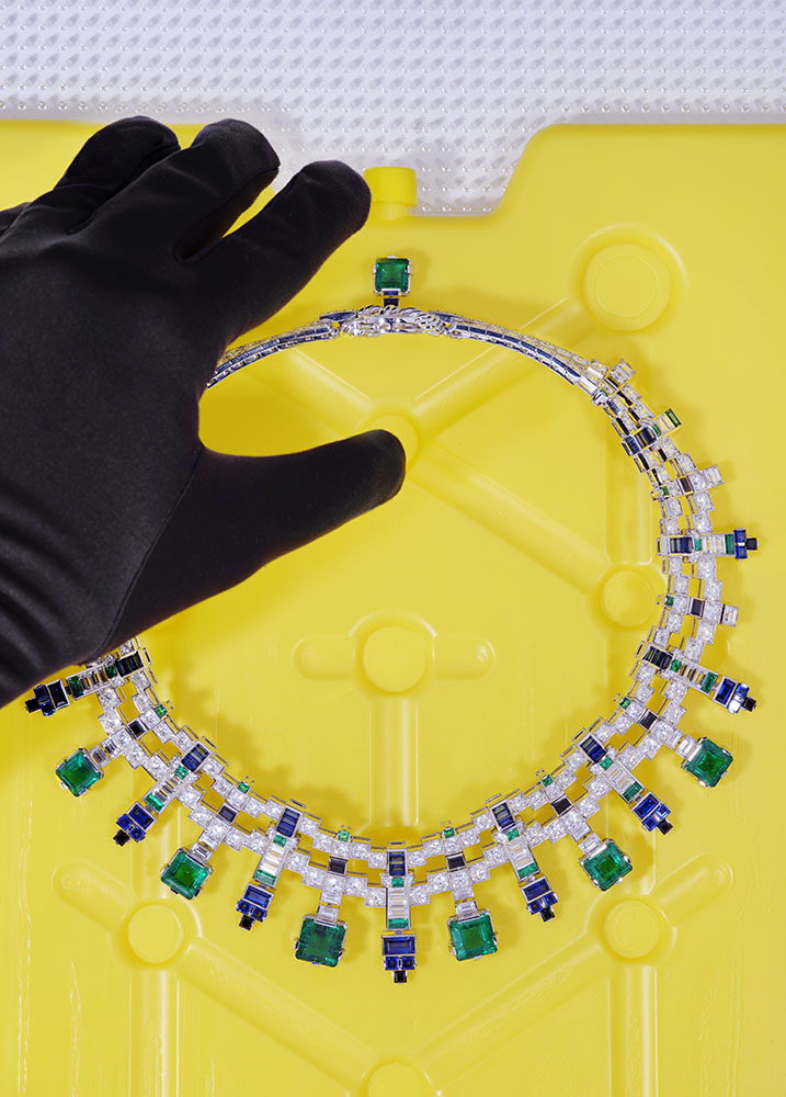 D4DF4CEE-8CAE-49D5-9163-4AEF3E29FA1A