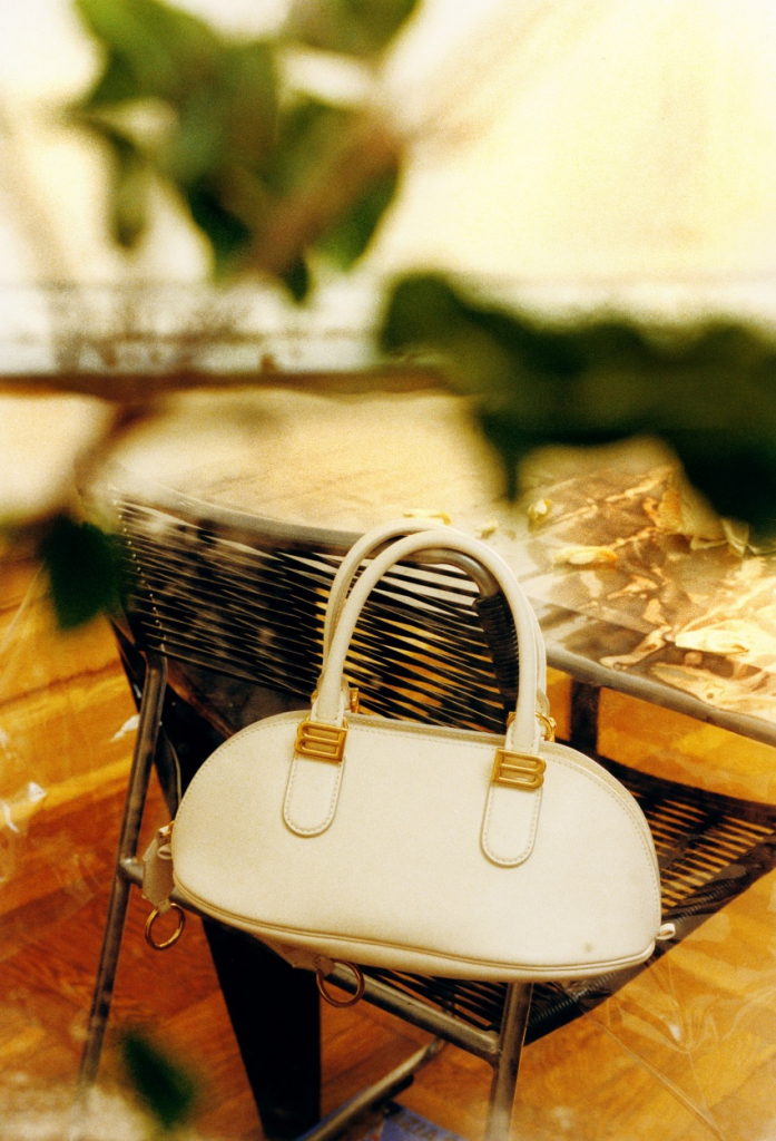 Bags Heroine 24_Heroine-24_compressed_Page_2_Image_0002