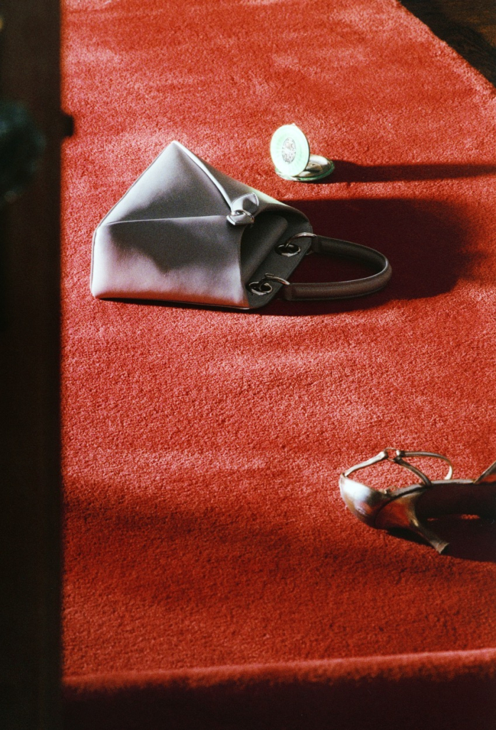 Bags Heroine 24_Heroine-24_compressed_Page_3_Image_0002