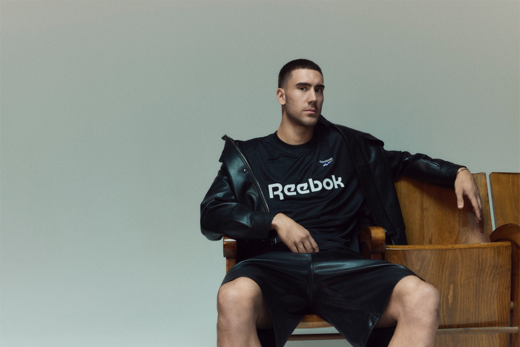 251030_OHR_DUSAN-VLAHOVIC_03_LIFESTYLE SEATS_0360_FINAL_RGB