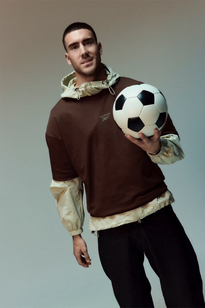 251030_OHR_DUSAN-VLAHOVIC_04_LIFESTYLE FOOTBALL_0531_FINAL_RGB