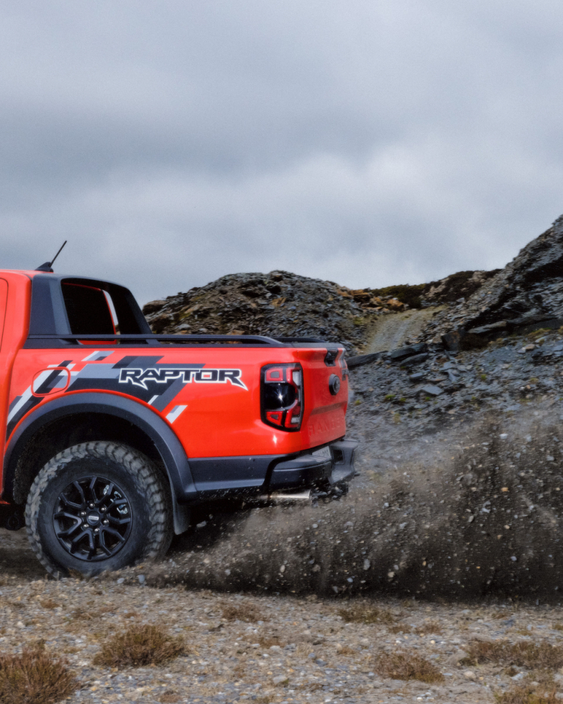 FORD_RAPTOR_JOE_HART3044